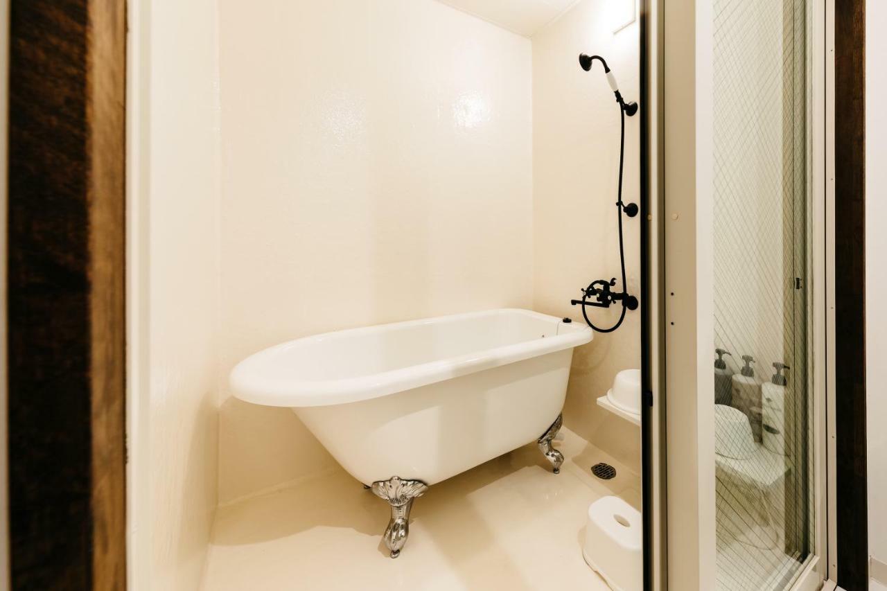 Aqua Cite Dotonbori Apartment Осака Екстериор снимка